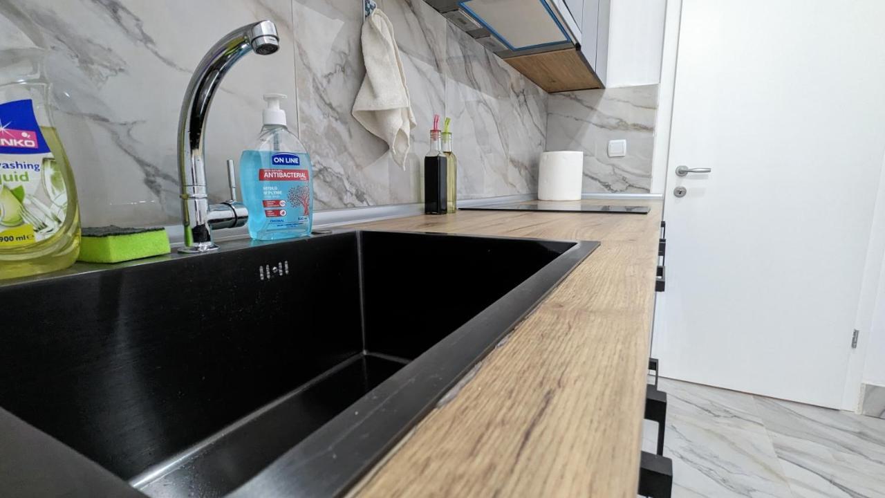 Main Square Apartment - Skopje Ngoại thất bức ảnh